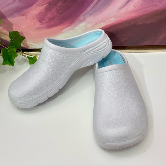 Jeffrey Campbell Birdie Danish Rubber Clogs in White Size US 9 / EU 40 - Picture 4 of 11